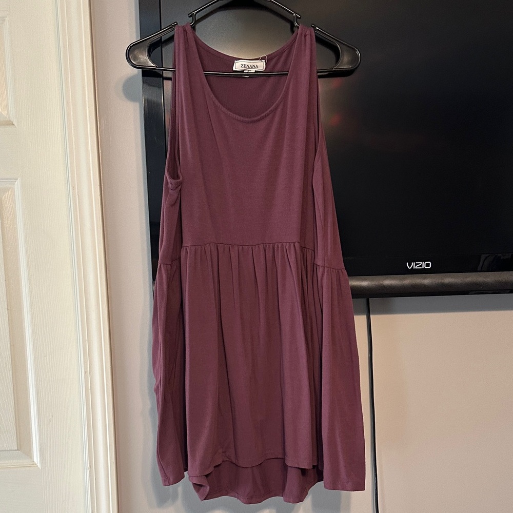 Zenana Outfitters Plum Sleeveless Top